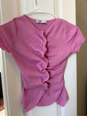 Zara Rose-Pink Short Sleeve Ruffle Ruched Button Top